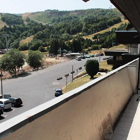 5 Pers Au Pied Des Pistes Avec Wi-fi - Fr-1-814-41 Besse-et-Saint-Anastaise